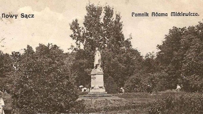 Памятник Адаму Мицкевичу